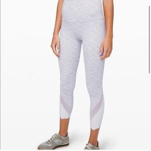Size 6 Lululemon Wunder Under Scallop Leggings